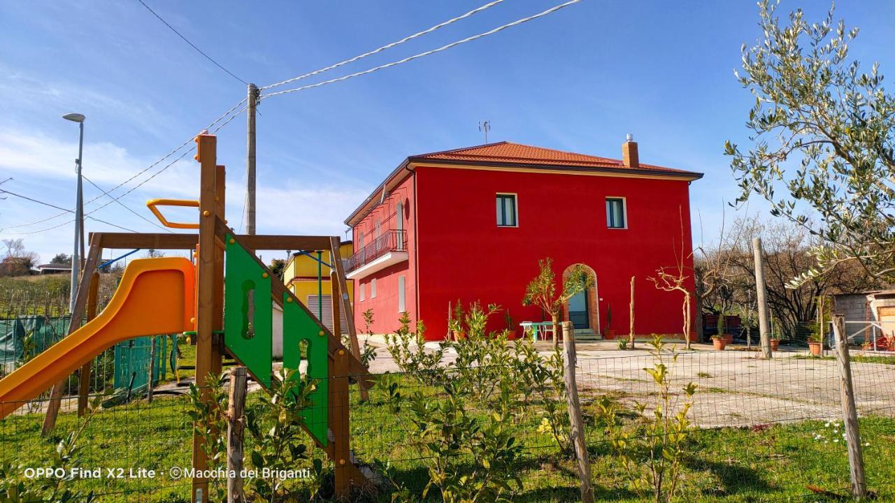 Agriturismo Macchia Dei Briganti - B&B Montefalcione Eksteriør bilde